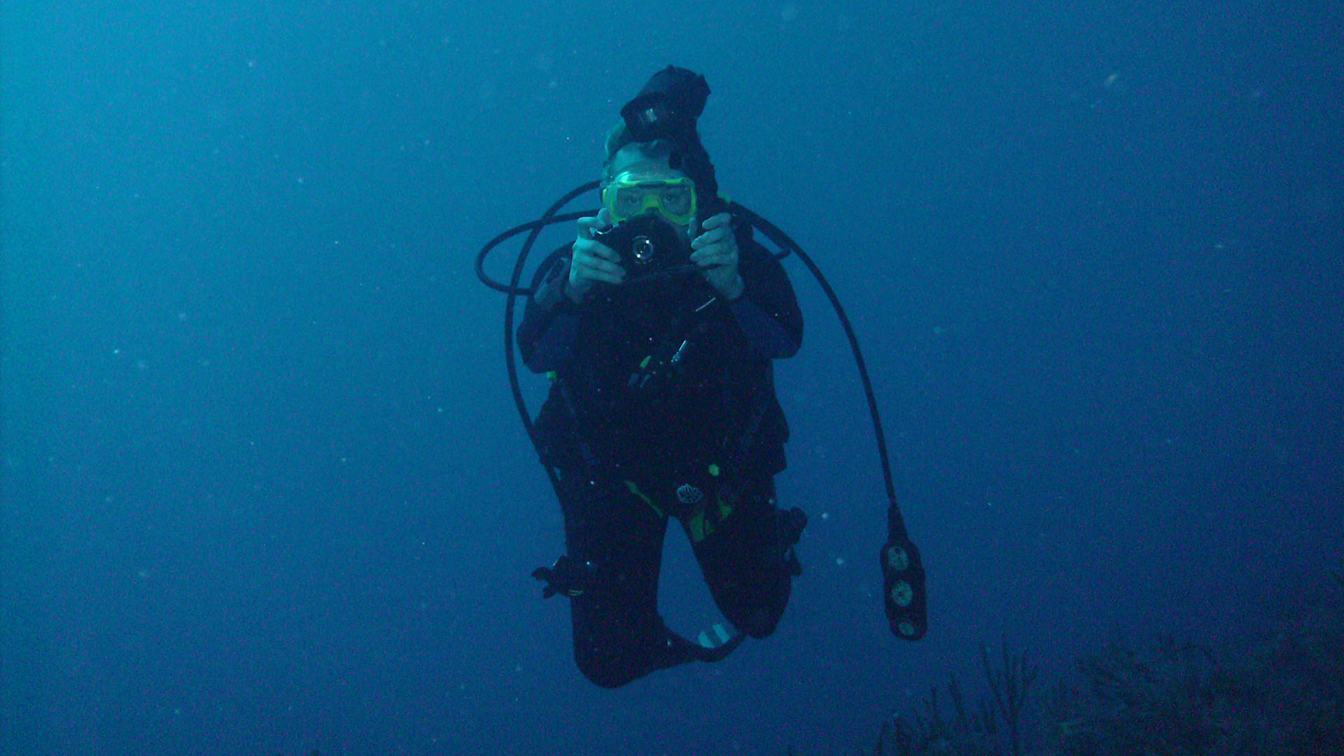Mergulho de cilindro (ilha Dhigurah)