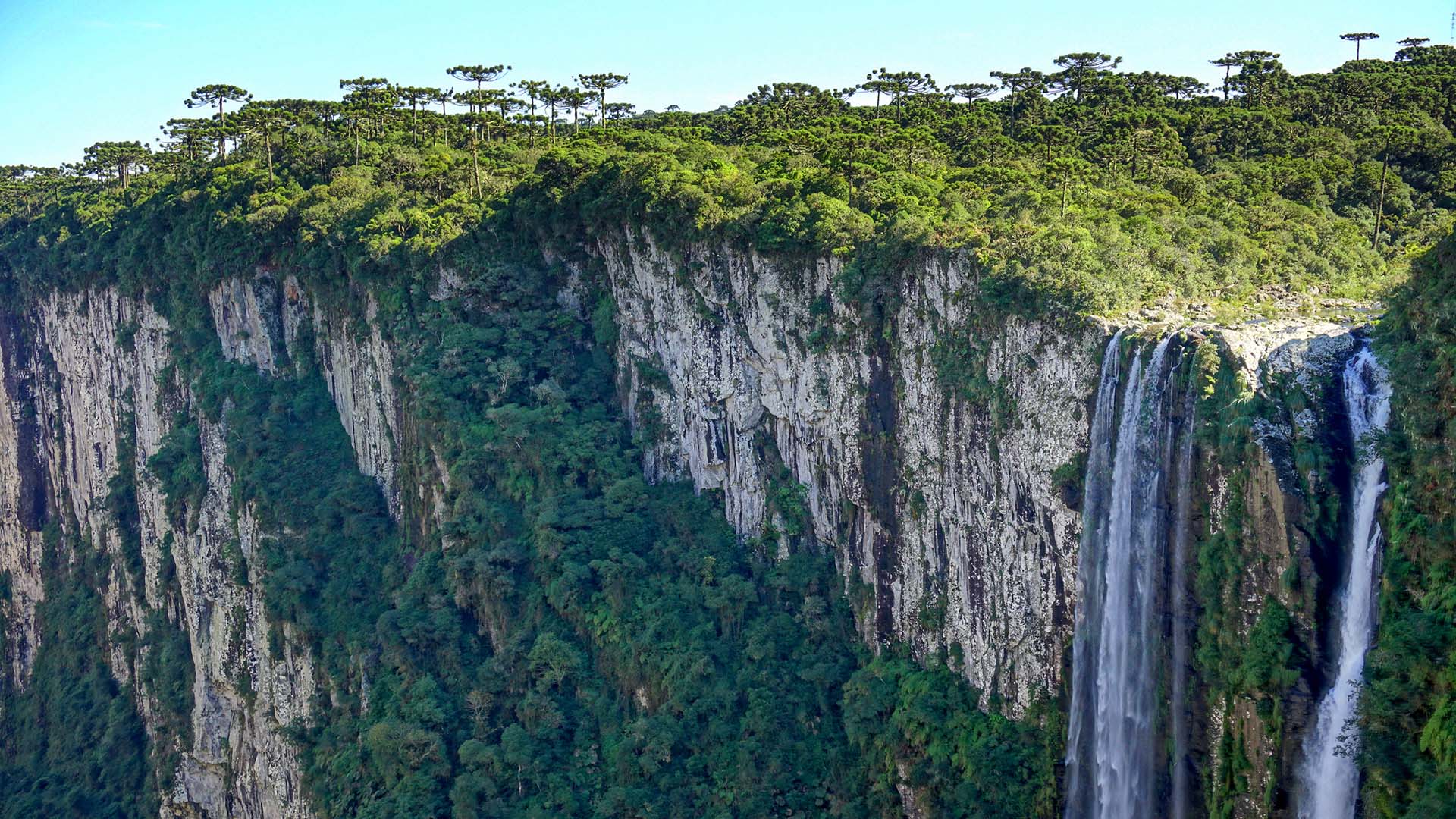 Aparados da Serra é um verdadeiro sonho para os aventureiros. A conexão com a natureza é inevitável e revigorante.